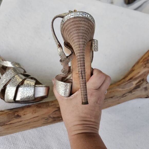 Gaston Lucieli burnished gold platform heels - Picture 8 of 10